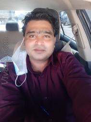 VVF3417  : Vaishnav Vania (Gujarati)  from  Singapore
