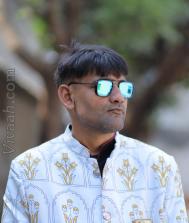 VVG1854  : Brahmin Brahmbhatt (Gujarati)  from  Surat