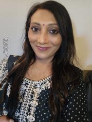 VVG2718  : Arora (English)  from  Mississauga