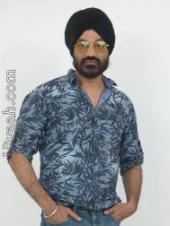 VVG6450  : Arora (Punjabi)  from  North Delhi