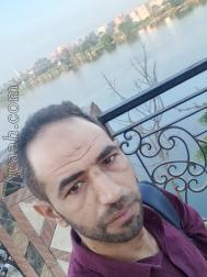 VVG7927  : Other (Arabic)  from  Ajman