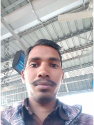 VVG8821  : Yadav (Hindi)  from  Kanpur