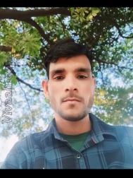 VVG9878  : Yadav (Hindi)  from  Dhanbad