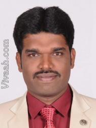 VVH7673  : Vokaliga (Kannada)  from  Bangalore