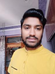 VVH8299  : Brahmin (Hindi)  from  Chandigarh