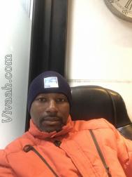 VVH9015  : Malik (English)  from  The Bronx