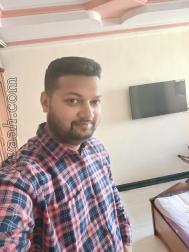 VVI1688  : Bania (Gujarati)  from  Valsad