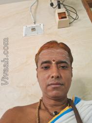 VVI4078  : Brahmin Iyer (Tamil)  from  Tiruchirappalli