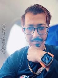 VVI5761  : Bengali (English)  from  Dhaka