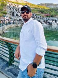 VVJ5048  : Brahmin (Bhojpuri)  from  Dubai