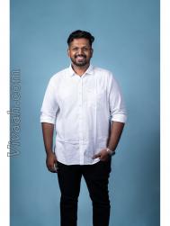 VVY5993  : Kongu Vellala Gounder (Tamil)  from  Coimbatore