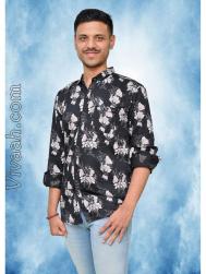 VVY6610  : Vaishnav (Gujarati)  from  Pune