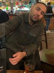 VVY9909  : Baniya (English)  from  London (England)