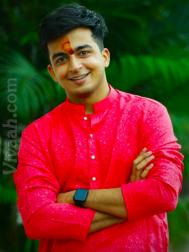 VVZ0101  : Sindhi-Larkana (Sindhi)  from  Dhule