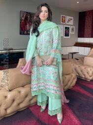 VVZ5656  : Agarwal (Hindi)  from  Seattle