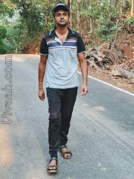 VVZ7562  : Maratha (Marathi)  from  Sindhudurg