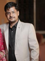 VVZ9782  : Brahmin Gour (Marwari)  from  Dhanbad